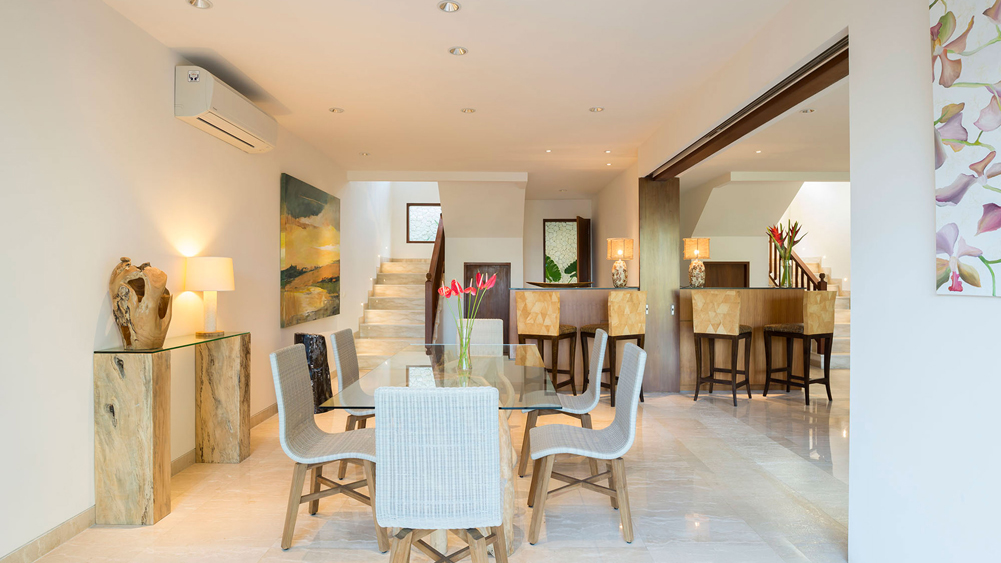 Pandawa Cliff Estate - Villa Markisa - Dining area